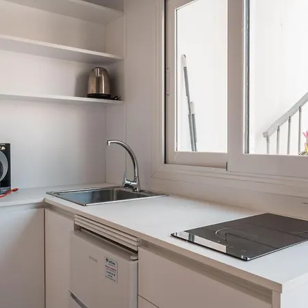 Qh Eme Apartment *