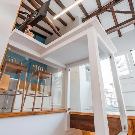 Qh Eme Apartment