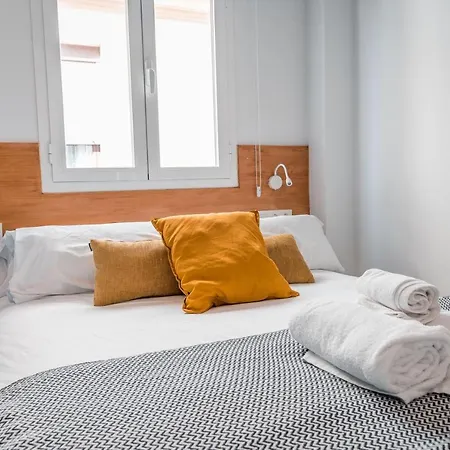 Qh Eme Apartment