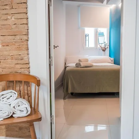 Apartment Qh Eme *